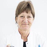 dr. Chantal Hindryckx