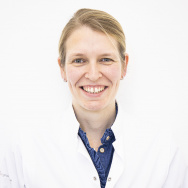 dr. Nele Myngheer